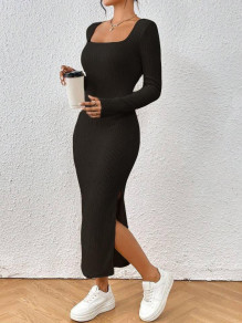 Ženska obleka z oglatim izrezom AR3096 črna