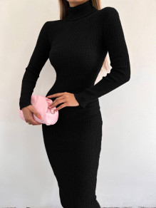 Ženska oprijeta obleka K89032 črna