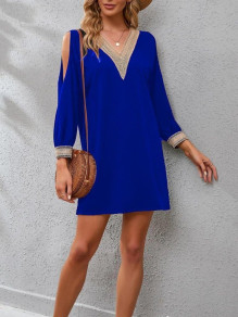 Ženska kratka obleka z modernim izrezom J90008 modra